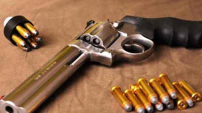 Akhirnya Ilham Tewas Akibat Pistol Polisi Yang Terjatuh
