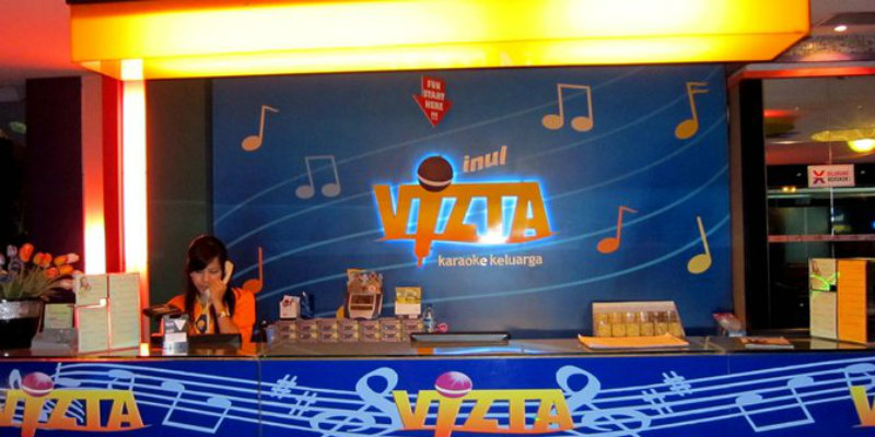 Ada Penari Striptis di Karaoke Inul Vizta, Ini Jawaban “Si Goyang Ngebor”