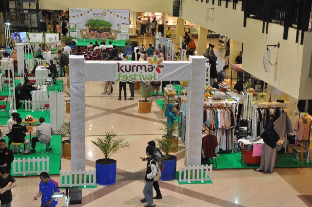 Kampung Kurma Sajikan Festival Kurma Pertama dan Terbesar di Indonesia, Ini Rekornya