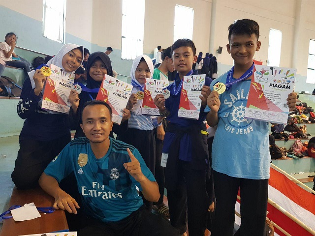Sekolah SMP Kosgoro Juarai Tanding Pencak Silat, Indonesia
