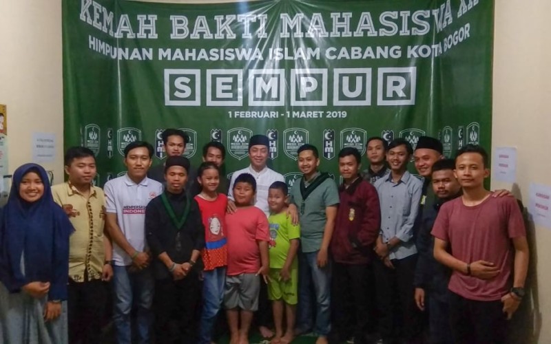 KBM HMI Kenalkan Program Unggulan Pada Dedie A Rachim