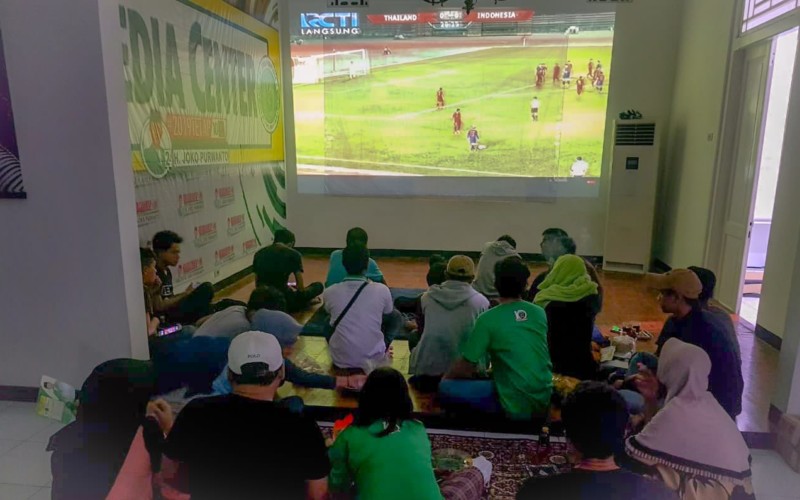 Rumah Aspirasi HJP Gelar Nobar Timnas