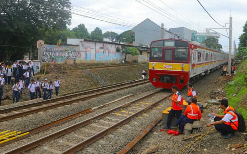Jalur Kereta Arah Bogor Sudah Normal, Kecepatan KA Dibatasi 20 Km/Jam