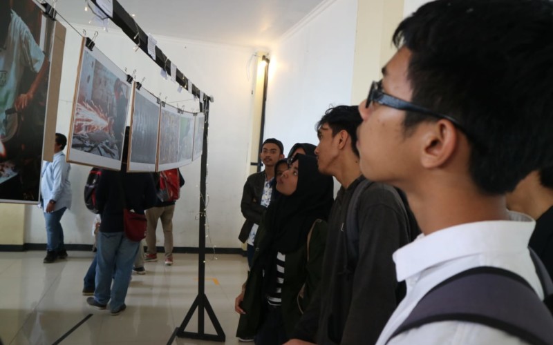 Jaring Anggota Baru, UKM Pelukis Cahaya Gelar Pameran Foto “I AM ME”