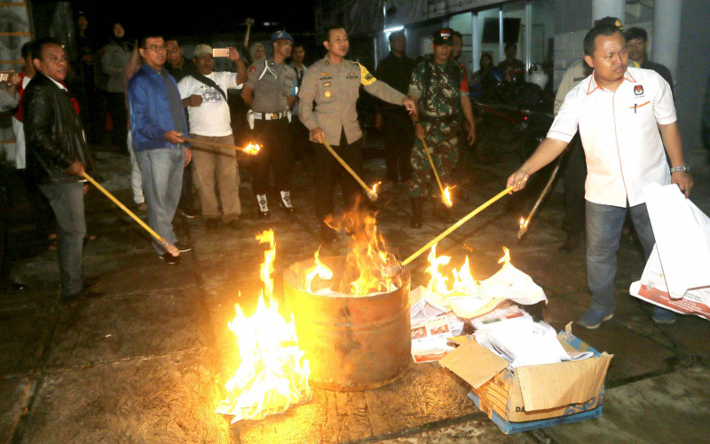 KPU Kota Bogor Musnahkan 1846 Surat Suara Pemilu 2019 Yang Rusak