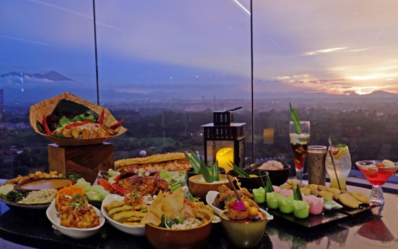 Colourful Ramadan di The Alana Hotel & Conference Center Sentul City