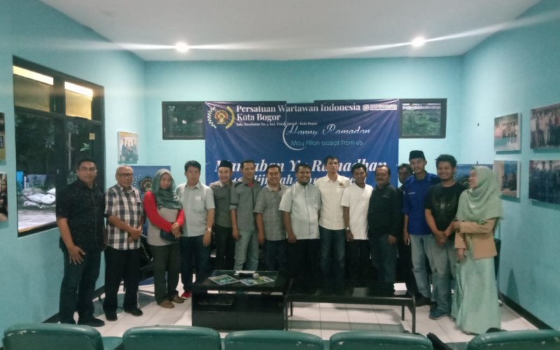 Ngopi Sambil Dialog Ala Wartawan Kota Bogor