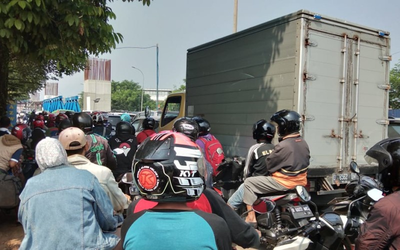 Pantauan Lalin, Jalan Baru Hingga Yasmin Padat Merayap