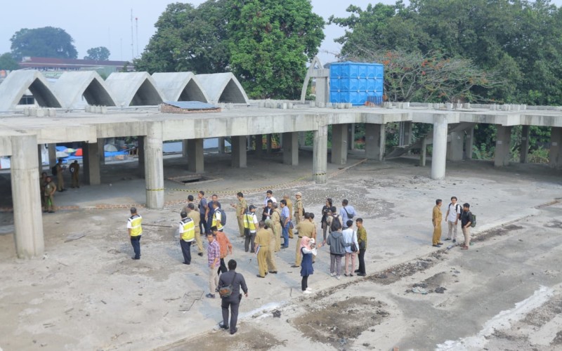 Kemen PUPR dan Tim K2 Audit Kontruksi Mesjid Agung