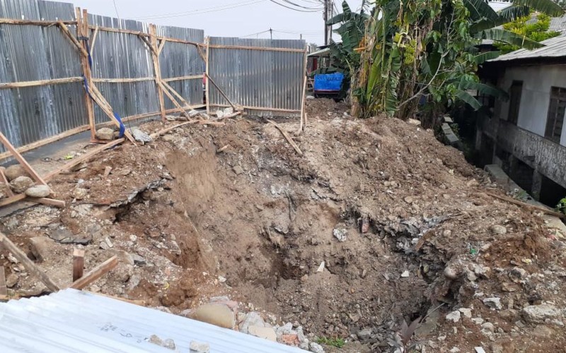 Pembangunan Jembatan Terbengkalai, Warga Cilendek Barat Protes Pelaksana Proyek