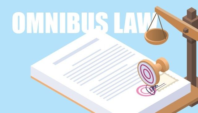 Ramai Menentang Omnibus law