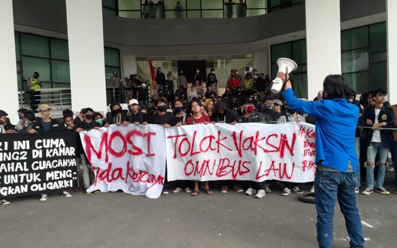 Mahasiswa Bogor Minta DPRD Kota Bogor Desak Pemerintah Cabut UU Omnibus Law