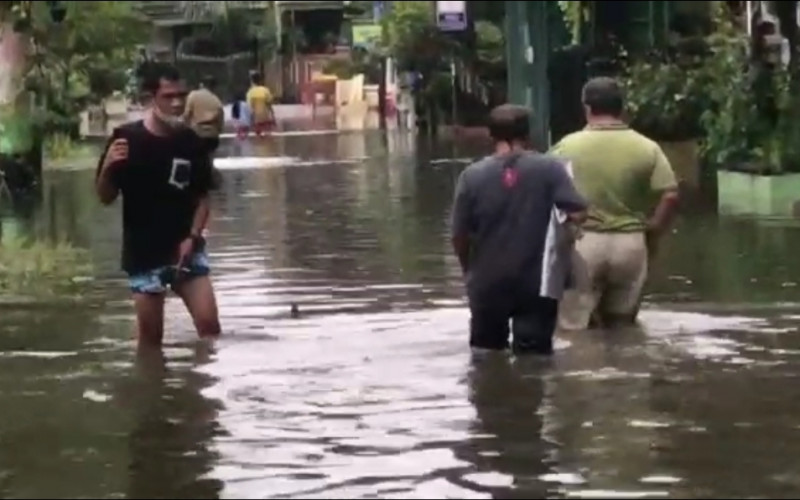 Perumahan Pondok Hijau Permai Bekasi Terendam Banjir 60 CM
