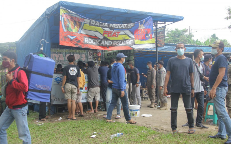 Langgar Prokes, Satpol PP Kota Bogor Bubarkan Kontes Burung Berkicau