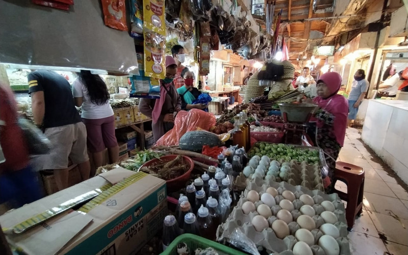 Harga Cabai dan Bawang Meroket Hingga Tembus Rp100 Perkilogram