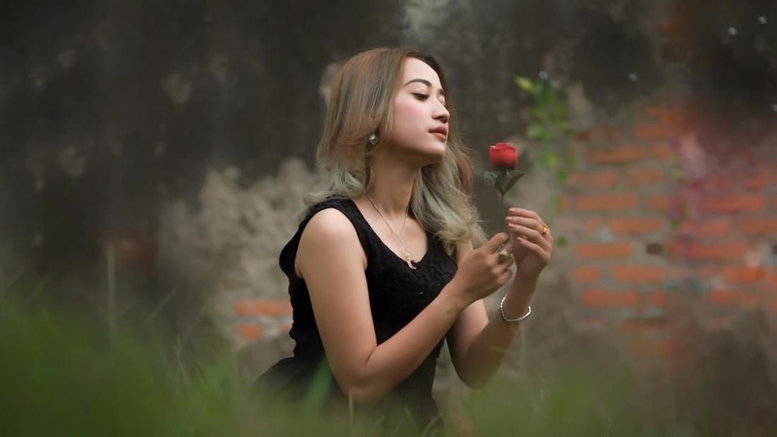 Penyanyi Pendatang Baru Asal Kota Hujan Pacolita Andhini Luncurkan Singel Kedua "Cingciripit"