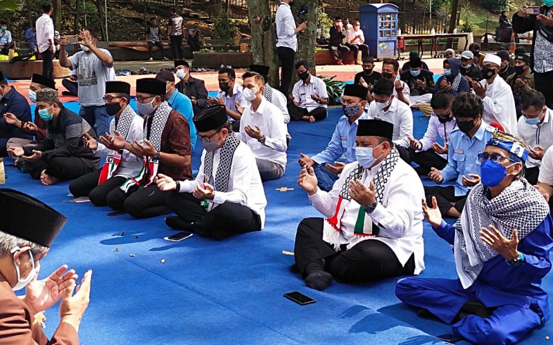 Ketua DPRD dan Ulama Kota Bogor Doa Bersama Untuk Palestina