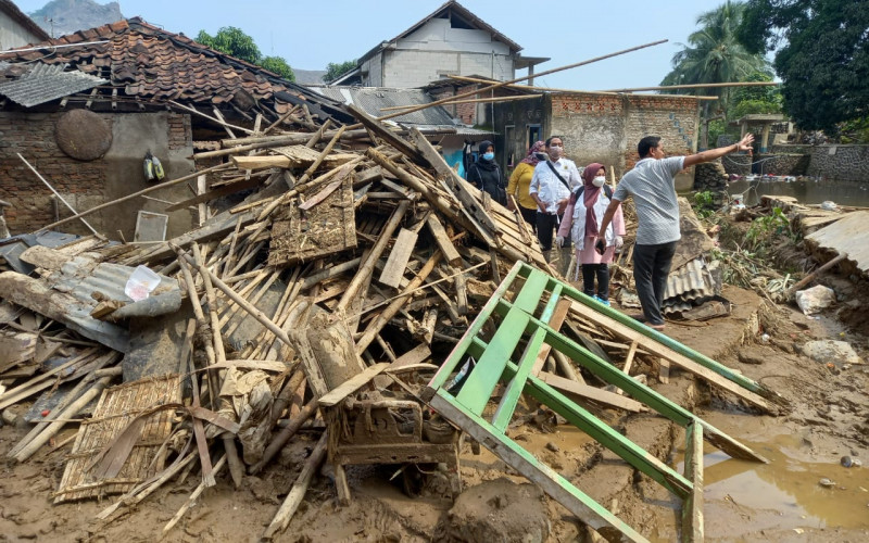 Korban Banjir Bandang di Cigudeg Kehilangan Harta Uang dan Emas