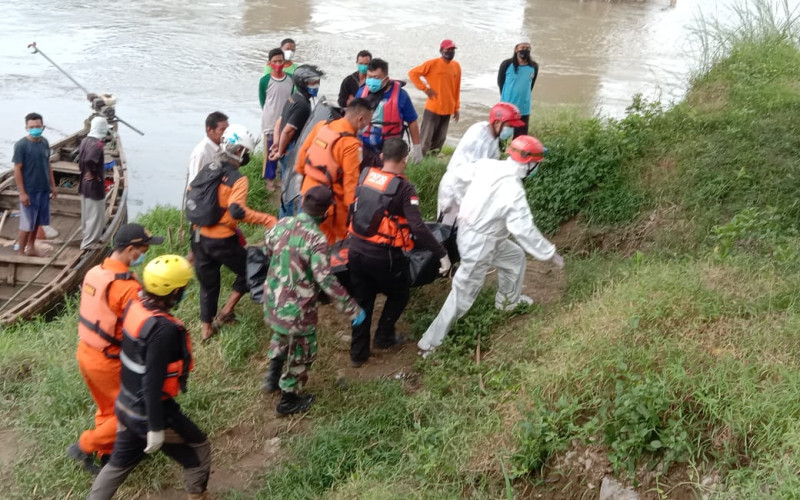 Dika Ditemukan Tewas di Sungai Cimanuk