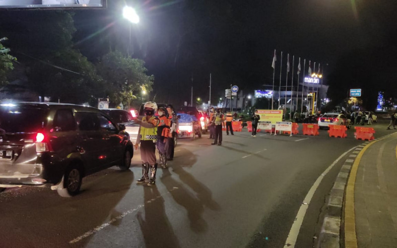 Batasi Mobilitas Warga, Satgas Covid-19 Kota Bogor Berlakukan Penutupan Jalan