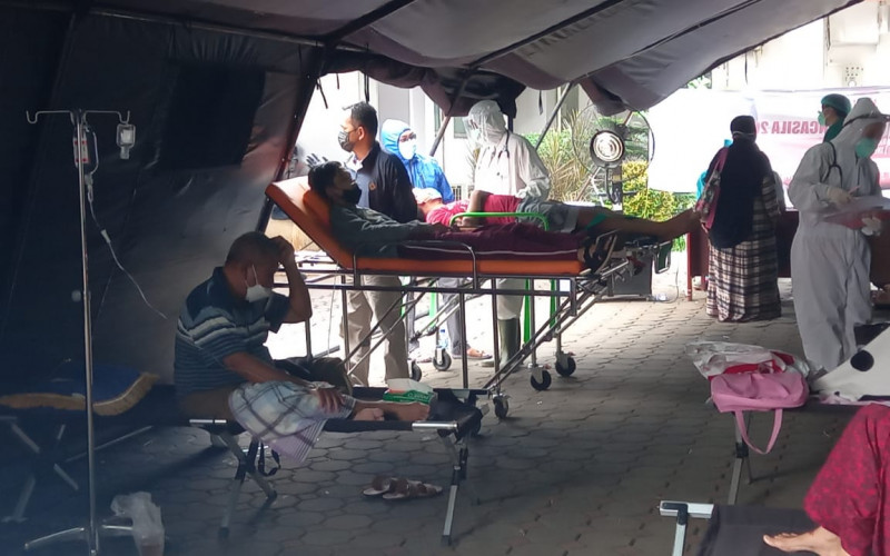 Pasien Covid-19 di RSUD Cibinong Melebihi Kapasitas Kamar