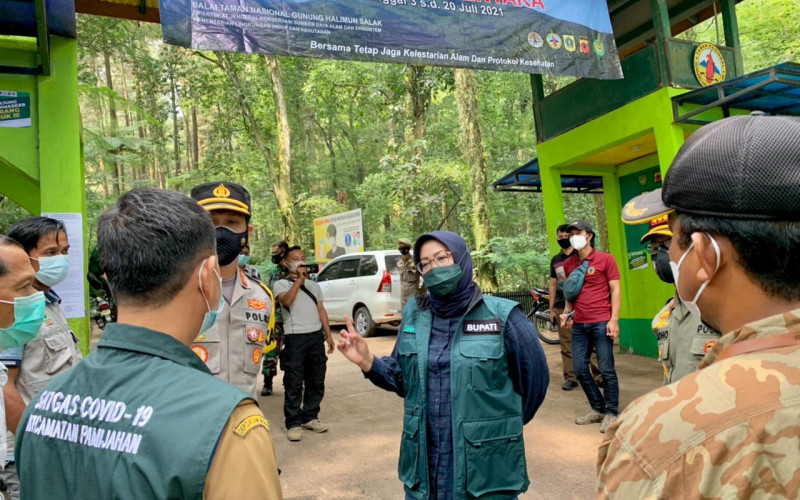Satgas Covid-19 Sidak Wisata Alam di Bogor Barat