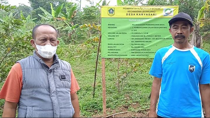 Desa Karyasari Pergunakan Dana Samisade Untuk Pembangunan Jalan