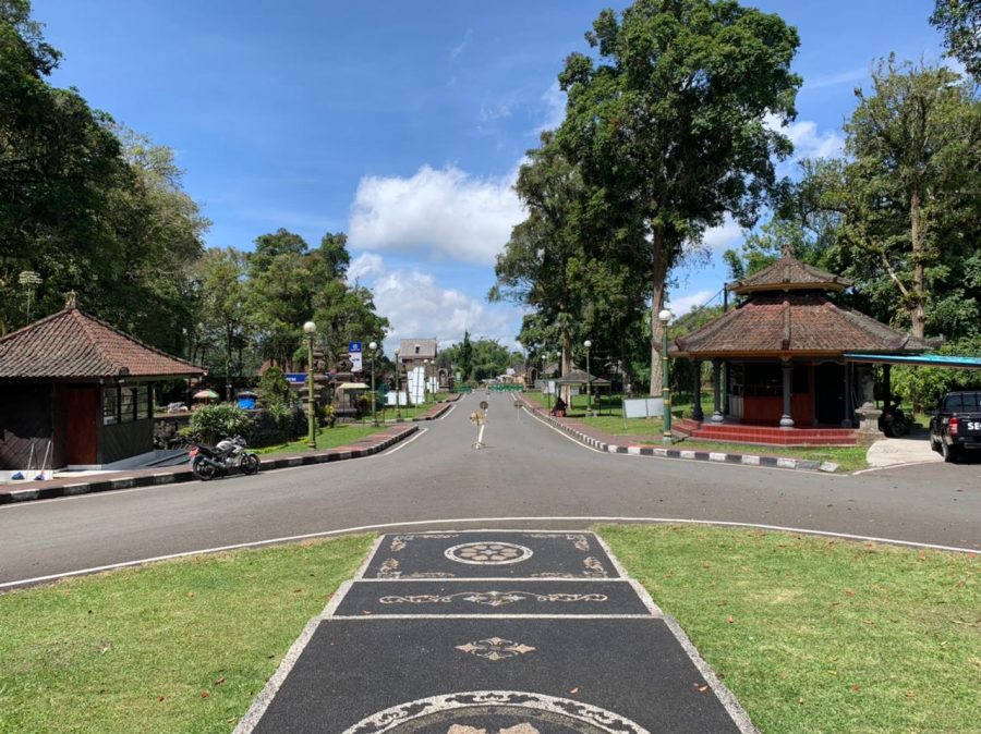 HARI ULANG TAHUN KEBUN RAYA “EKA KARYA” BALI