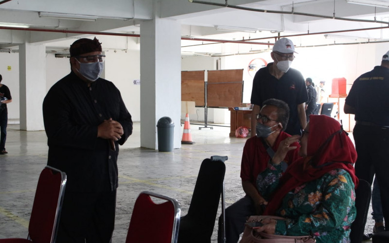 Atang Apresiasi Polresta Bogor Kota yang Gelar Vaksinasi Massal di Gedung Dewan