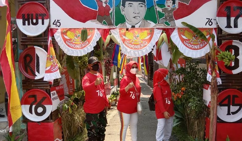 Peringati HUT RI ke-76, Desa Sukamaju Gelar Lomba Gapura dan KRL