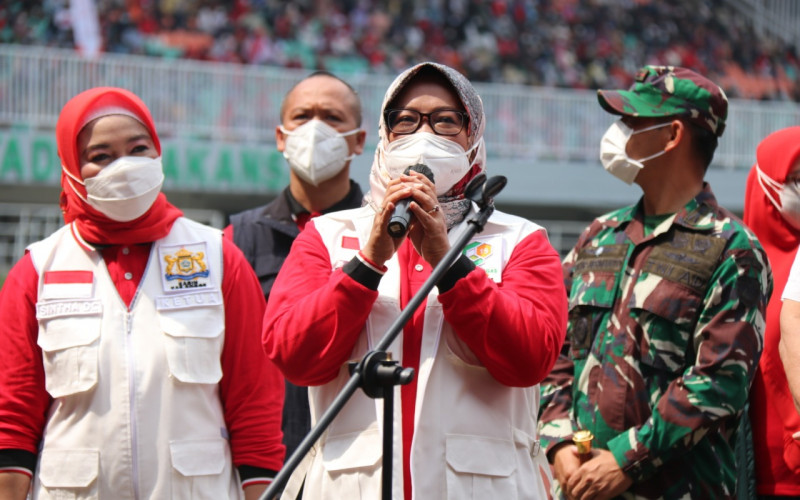 Vaksinator Minim, Ade Yasin Minta Tambahan untuk Kejar Target