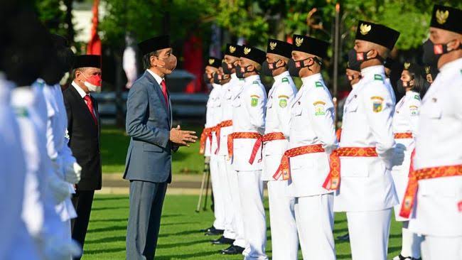 Ade Yasin Bangga, Pemuda Asal Kabupaten Bogor Dikukuhkan Jokowi Jadi Paskibraka Nasional 2021
