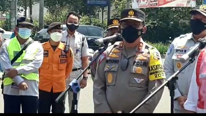 Kakorlantas Polri Puji Ganjil Genap di Puncak