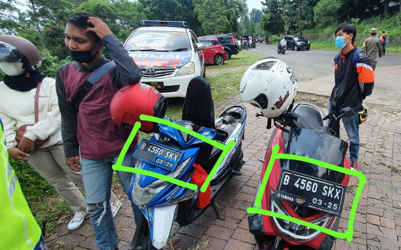 Demi Lolos Operasi Ganjil Genap, Wisatawan Gandakan Nopol Kendaraan