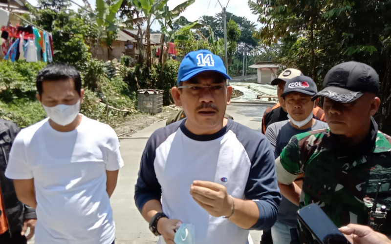 Asep Wahyu Pastikan Pembangunan Ruas Jalan Cisangku – Kiara Sari – Cigudeg Tepat Waktu
