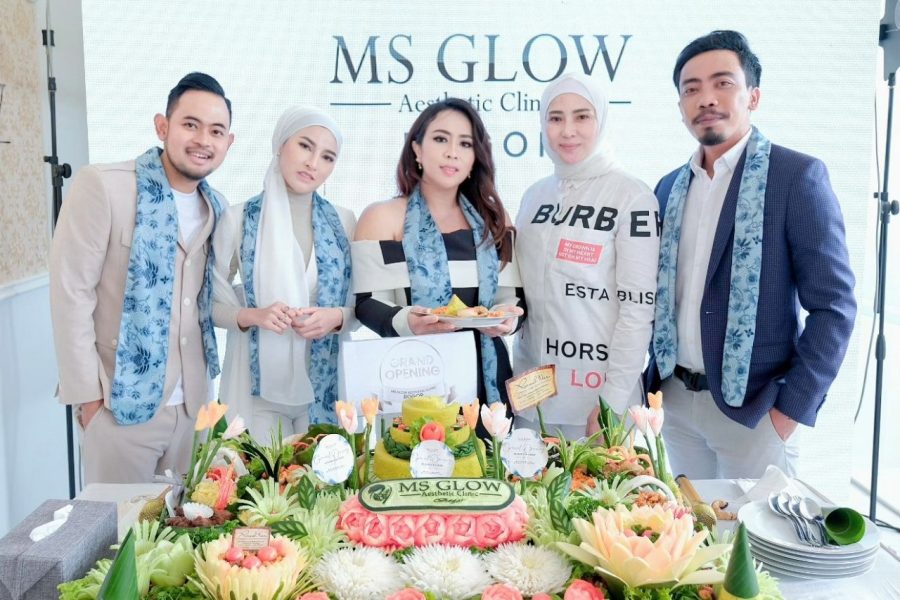 Crazy Rich Bali Maharani Kemala Hadirkan Klinik Kecantikan MS Glow di Kota Hujan