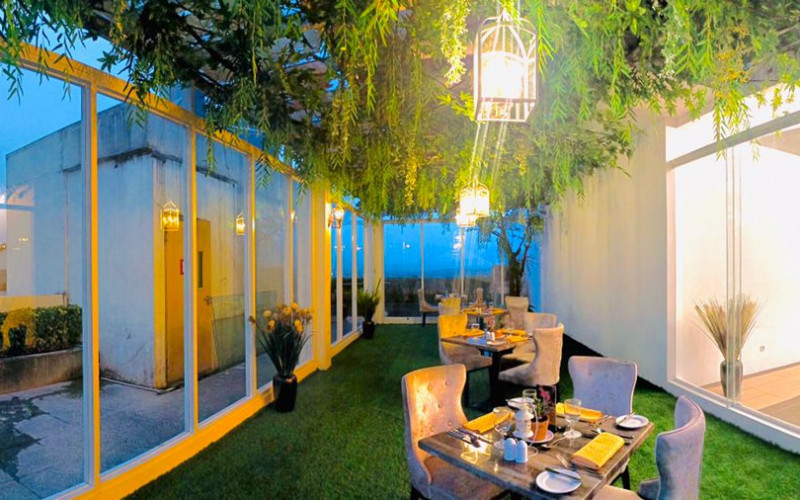 Bikin Private Event Sambil Nikmatin Suasana Kota Bogor dari Skyroof Garden Hotel Grand Savero Bogor