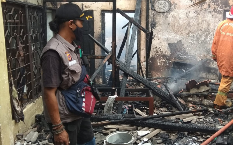 Rumah di Bogor Ludes Terbakar, Penyebabnya Bikin Mencengangkan
