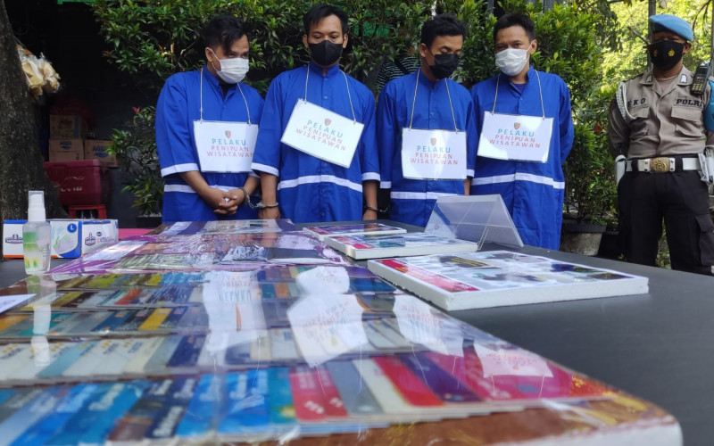 Kawanan Sindikat Penipuan di Bogor Gasak Duit Ratusan Juta Milik Wisatawan