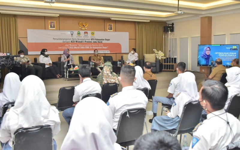 KPUD dan Pemkab Bogor Lakukan Sosialisasi Pemilu ke 1000 Murid SMA
