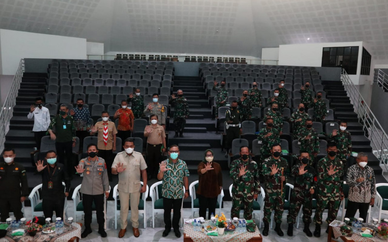 Rudy Susmanto Sanjungan TNI Atas Pembuatan TMMD