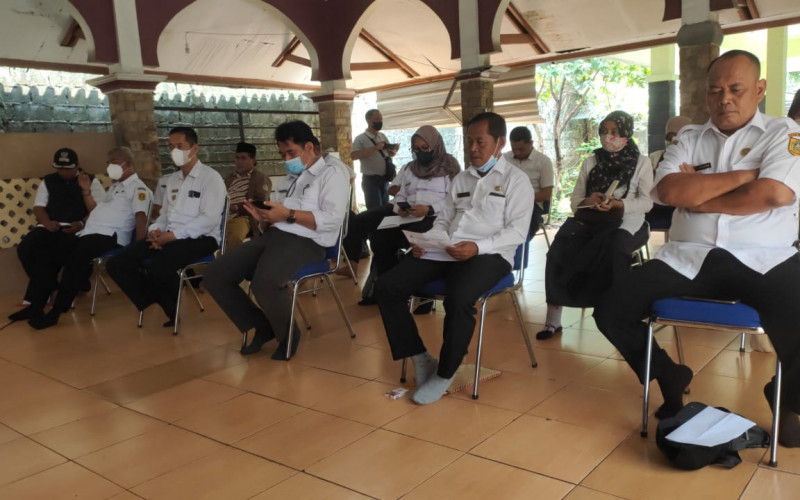 Rapat Minggon, Camat Dramaga : Target Vaksinasi Harus By Name By Address