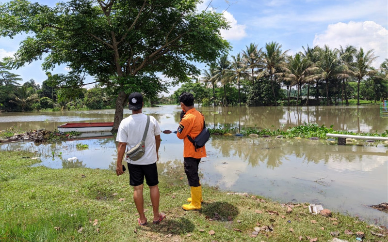 Desa Cikande Permai Dilanda Banjir, Satu Warganya Meninggal Dunia