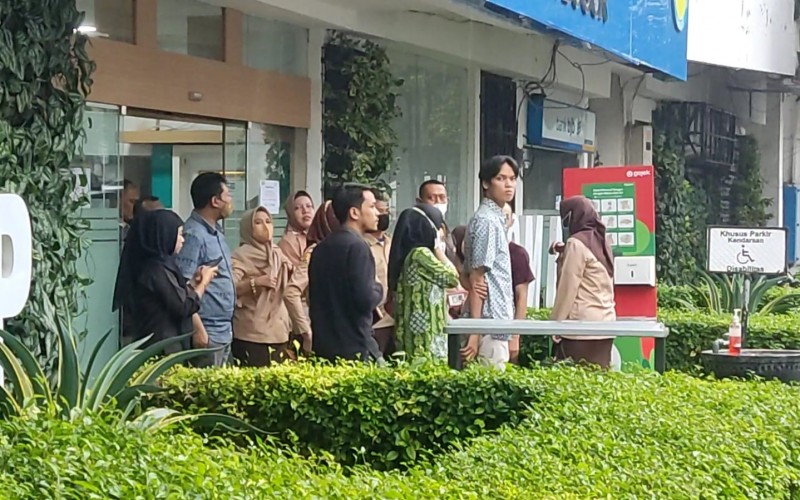 Gempa Melanda di Banten Terasa di Bogor, ASN Panik Berhamburan Keluar Gedung