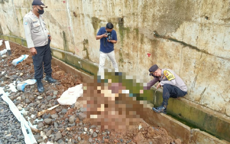 Kakek 75 Tahun Meninggal Dunia Diduga Terpeleset dari Tebingan di Pinggir Rel Ganda Bogor-Sukabumi