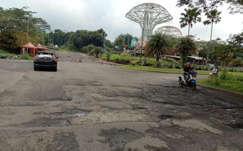 DPRD Kota Bogor Minta BNR Perbaiki Jalan Rusak di Sekitar Jungle Fest