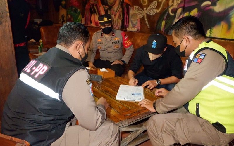 Langgar PPKM 3, Satgas Covid-19 Kota Bogor Beri Sanksi Cafe dan Kedai Makanan