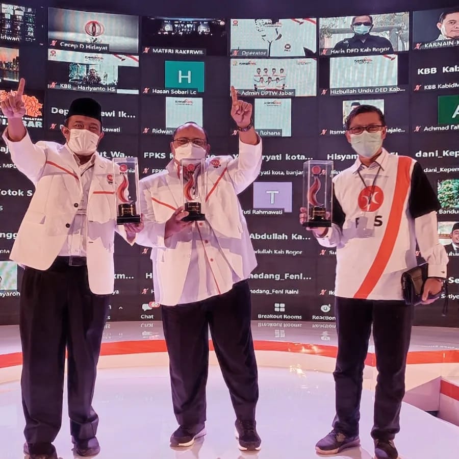 DPD PKS Kota Bogor Raih Penghargaan Persentase KTA Terbanyak