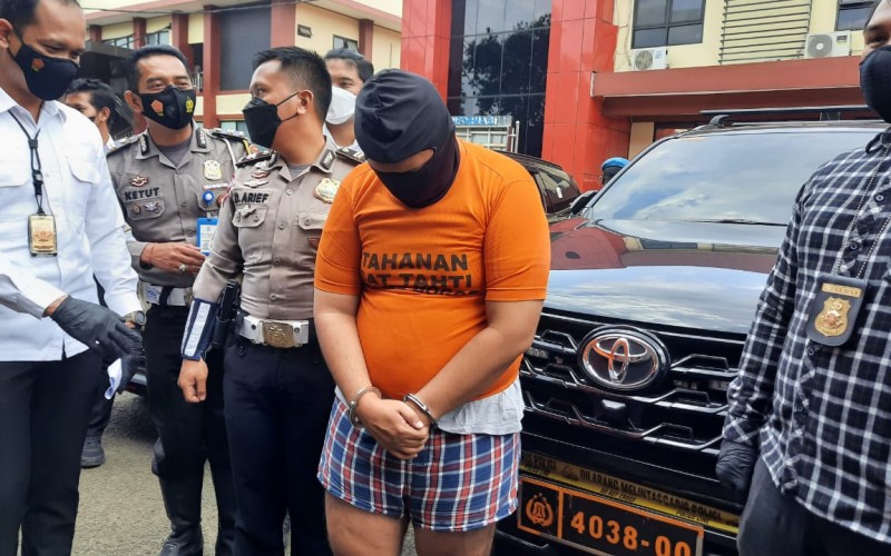 Gokil! Polisi Gadungan Berhasil Dapatkan 3 Perempuan dalam Setahun lewat Instagramnya