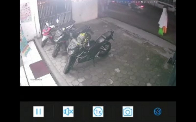 Maling Helm di Ciomas Terekam CCTV, Wajahnya Jelas!
